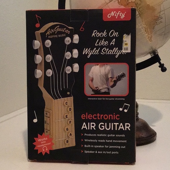 Nifty Electronic Air Guitar - Picture 2 of 7